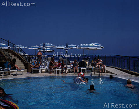 Corinthia Marina Hotel 11